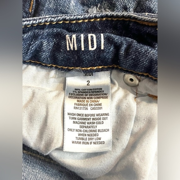 Aeropostale Women's Distressed Blue Denim Midi Cutoff Shorts Size 2 - Picture 6 of 11